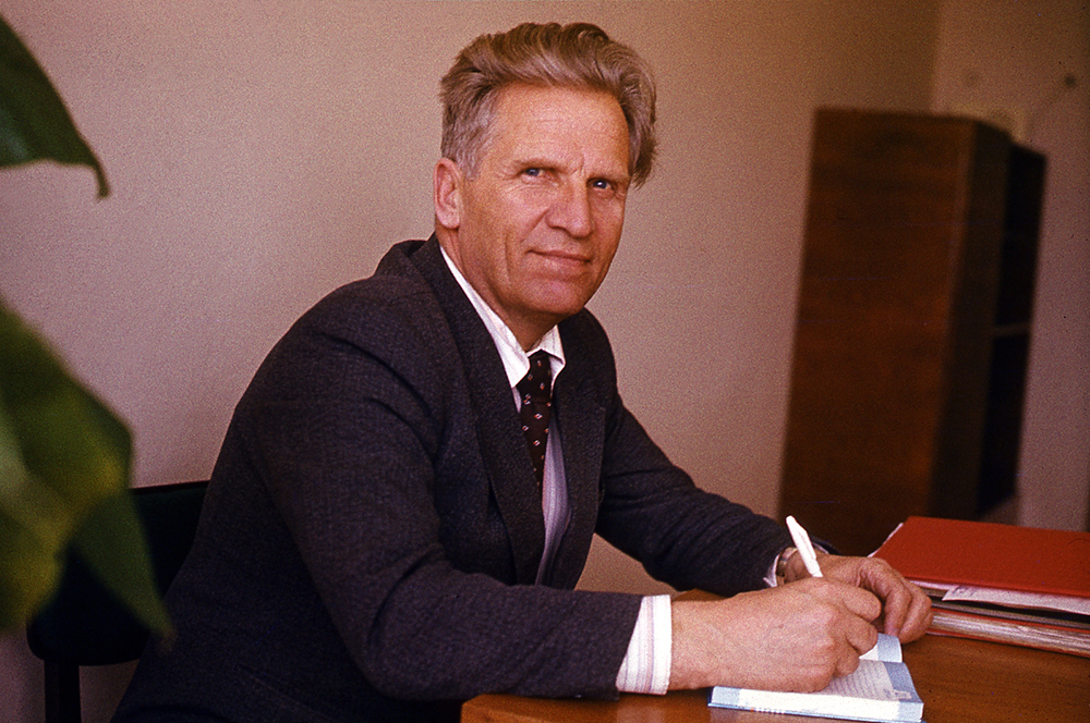 В. Голиков - директор Сургутской ГРЭС-1